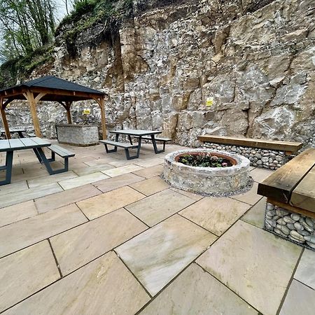 Luxury 1 Bedroom Apartment - Rock Mill 14 Stony Middleton エクステリア 写真