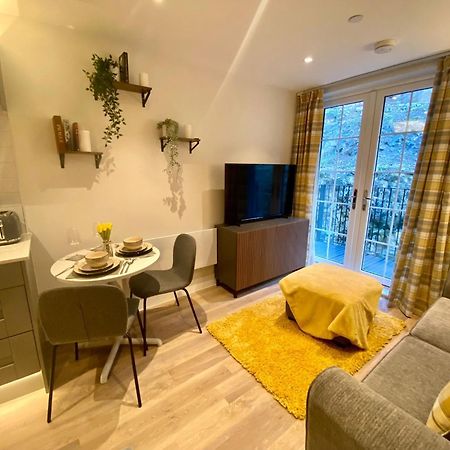 Luxury 1 Bedroom Apartment - Rock Mill 14 Stony Middleton エクステリア 写真