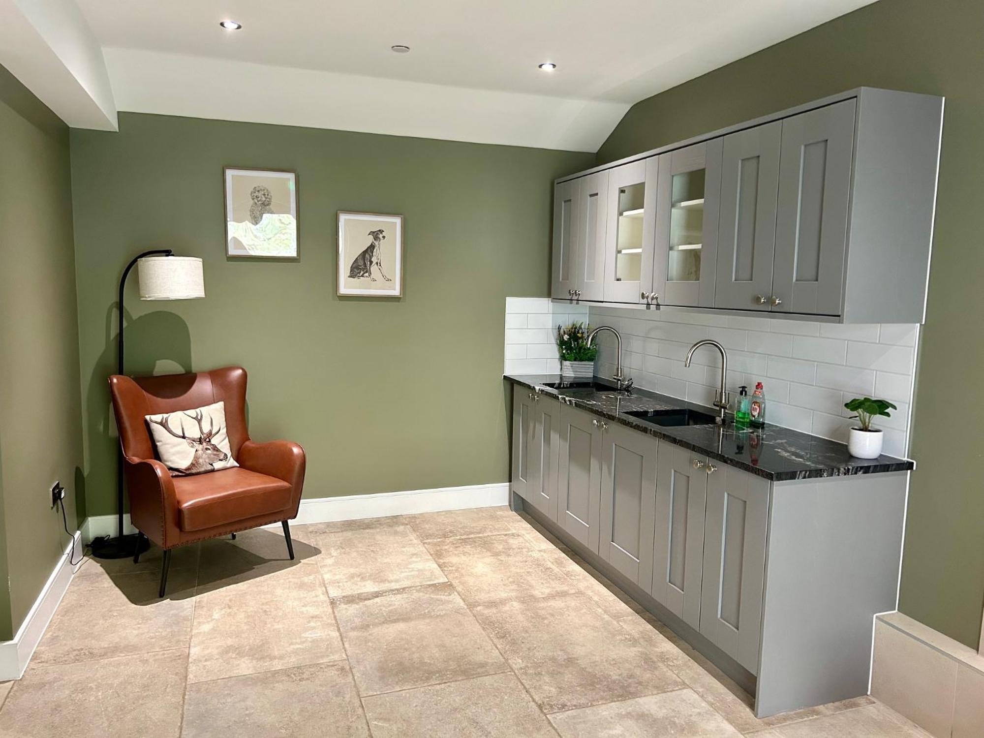 Luxury 1 Bedroom Apartment - Rock Mill 14 Stony Middleton エクステリア 写真