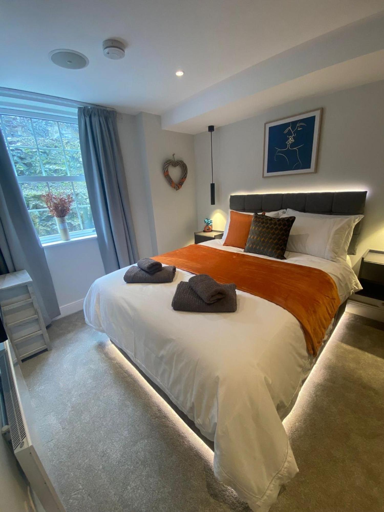 Luxury 1 Bedroom Apartment - Rock Mill 14 Stony Middleton エクステリア 写真