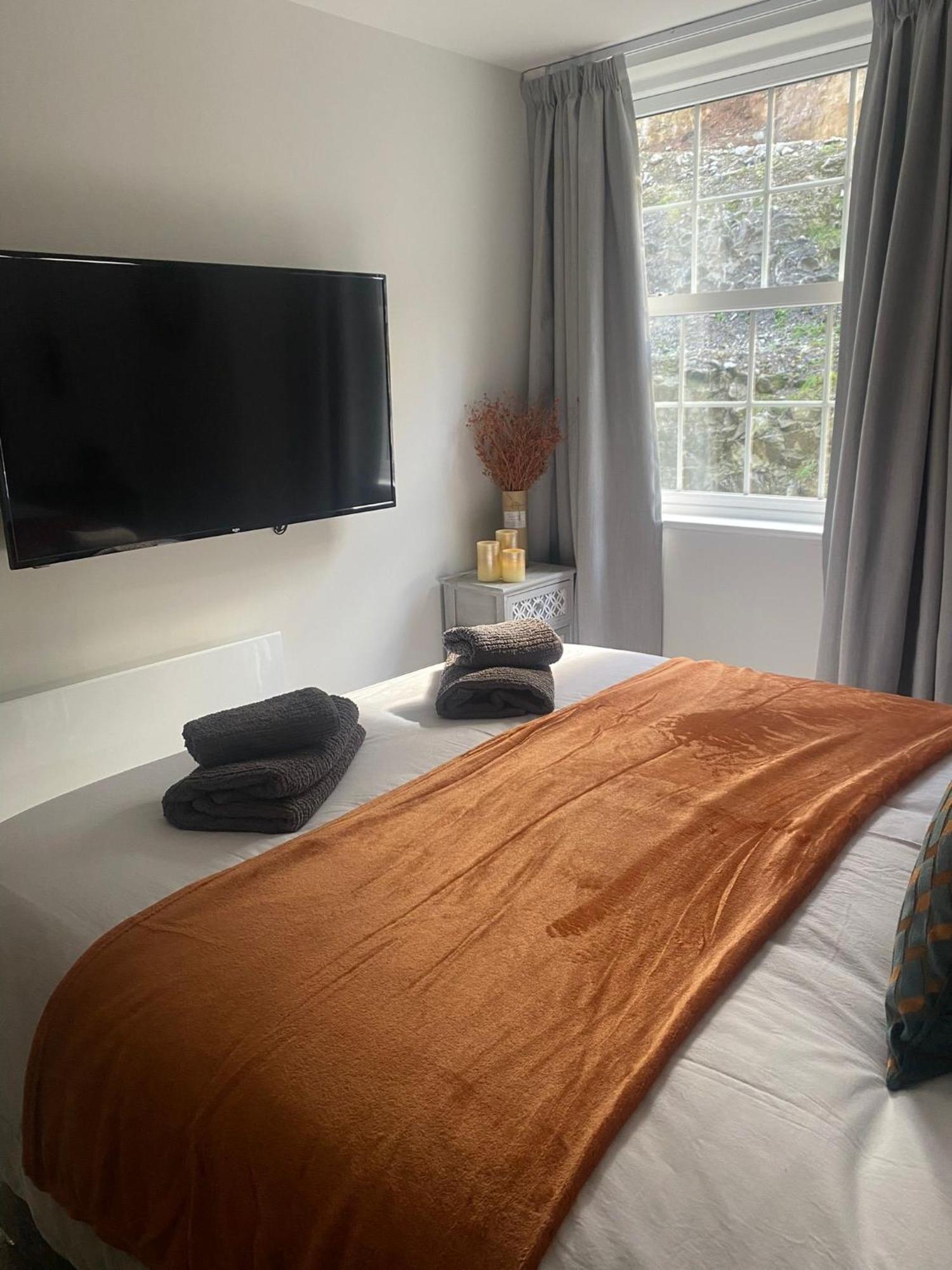 Luxury 1 Bedroom Apartment - Rock Mill 14 Stony Middleton エクステリア 写真