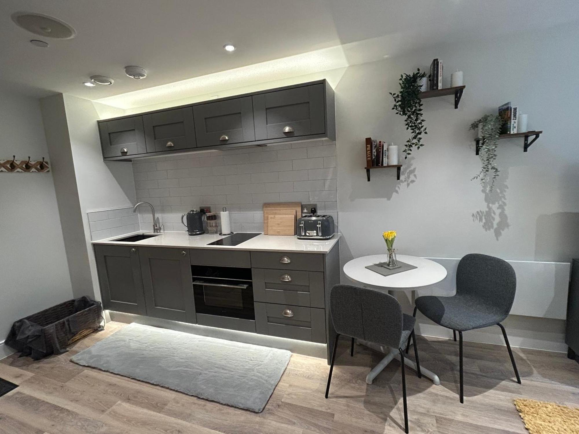 Luxury 1 Bedroom Apartment - Rock Mill 14 Stony Middleton エクステリア 写真